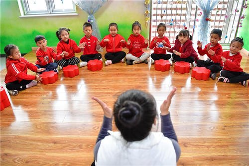 數(shù)碼聽統(tǒng)訓(xùn)練儀器怎樣訓(xùn)練兒童情緒障礙呢？